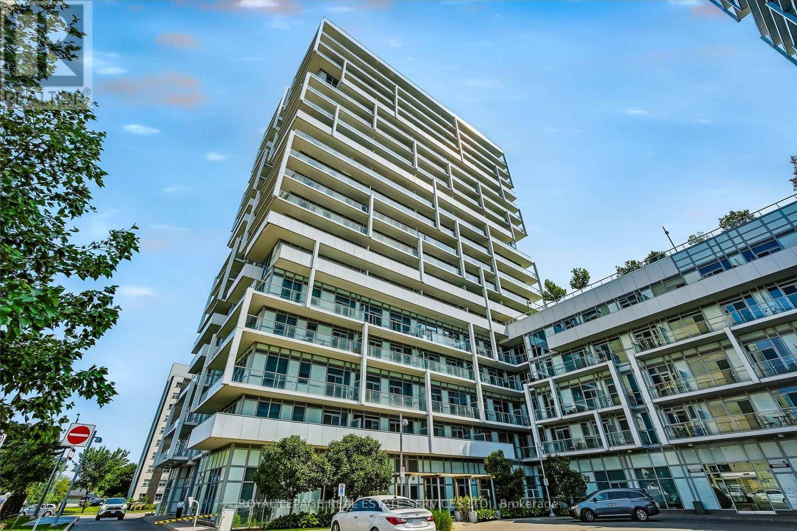 Oakville (qe Queen Elizabeth), ON L5K3R6,55 Speers RD #1310
