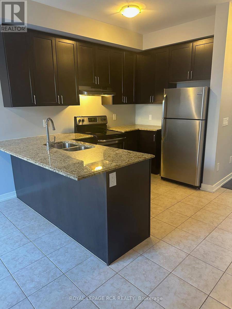 Brampton (sandringham-wellington North), ON L6R0B3,17 LEDGER POINT CRESCENT