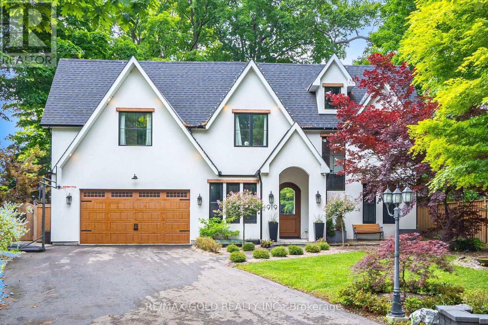 Mississauga (clarkson), ON L5J3L2,1919 DELANEY DRIVE