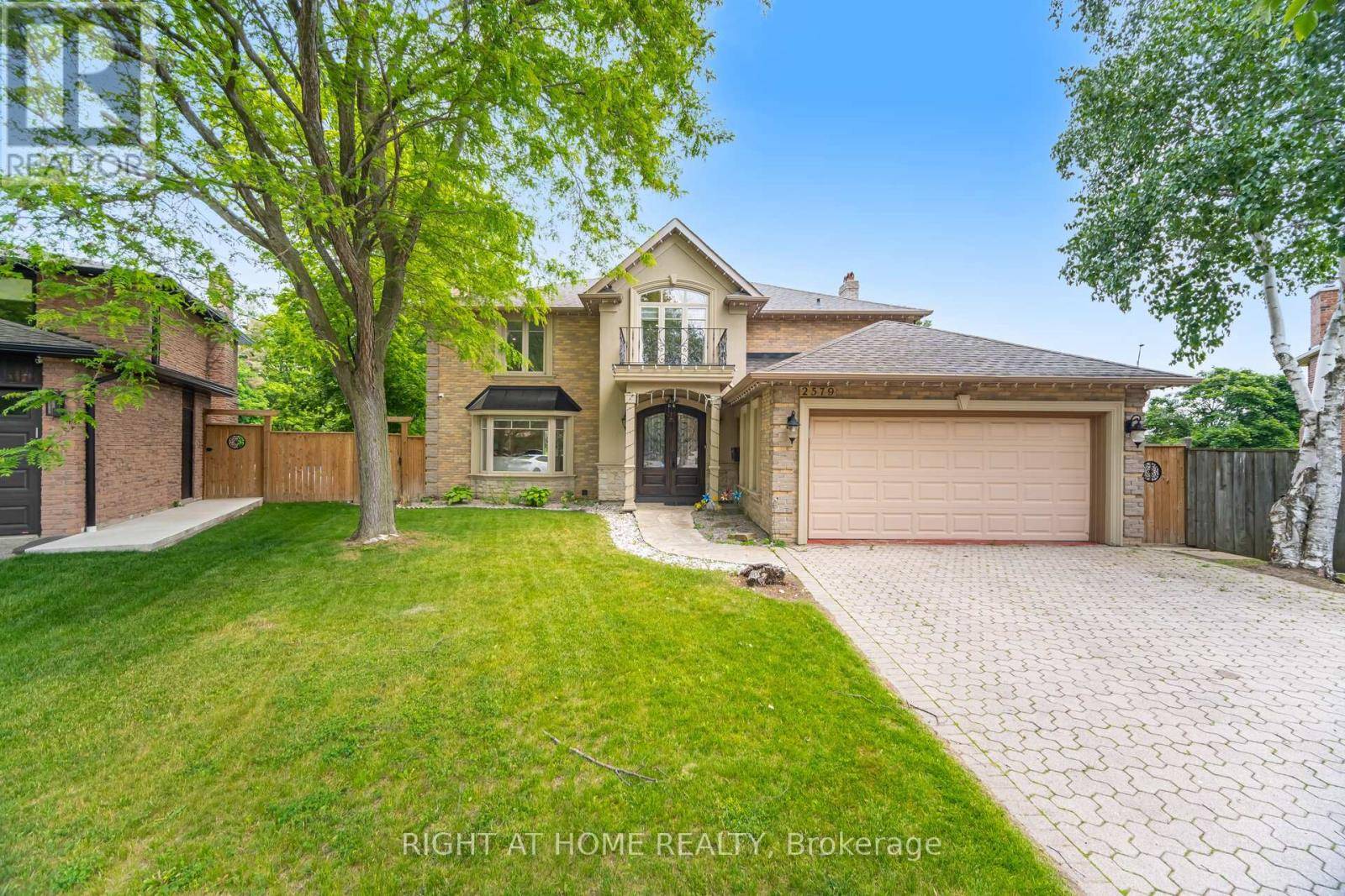 Mississauga (sheridan), ON L5K2K4,2579 KENNA COURT