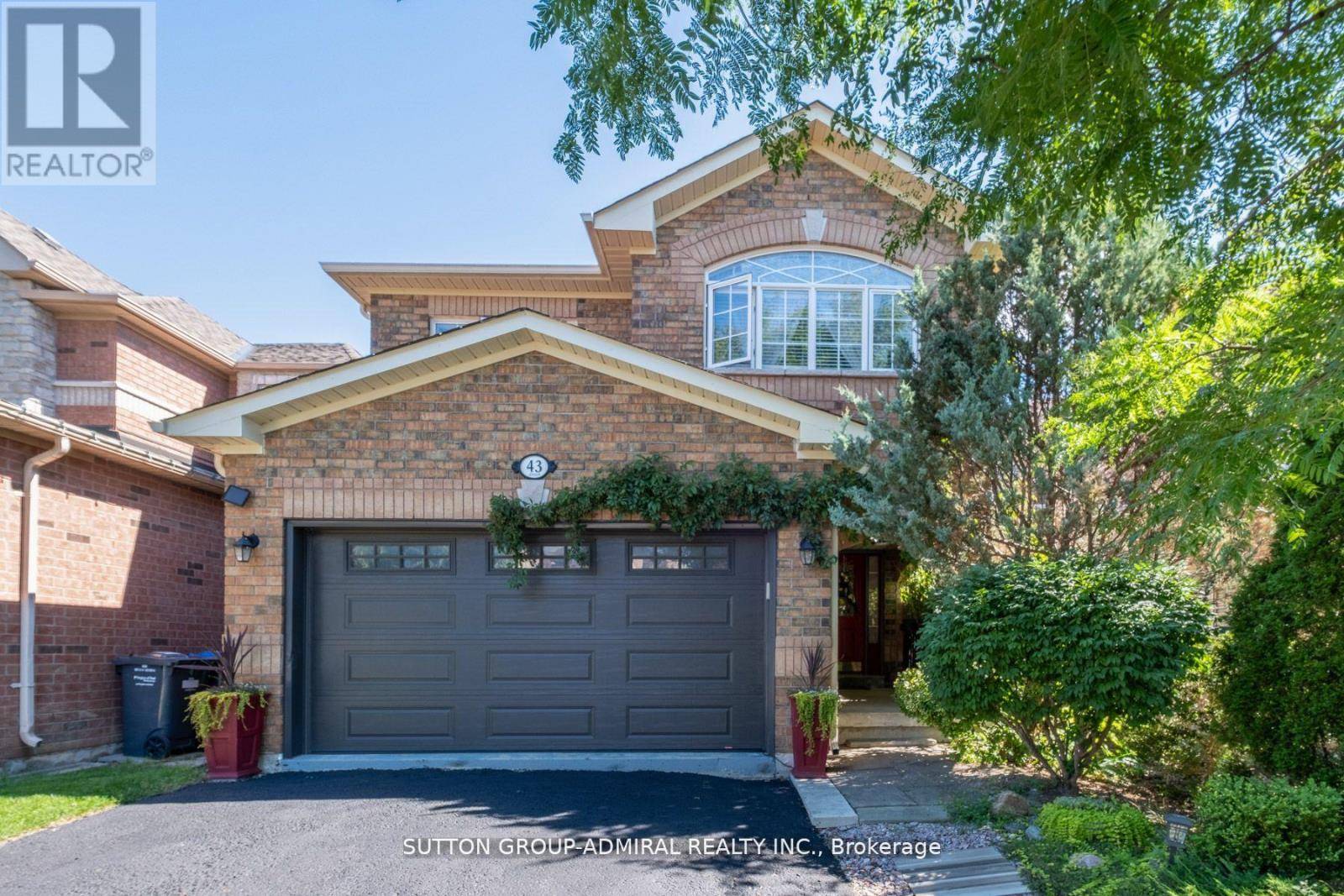 Caledon (bolton North), ON L7E2T9,43 CRESTRIDGE DRIVE