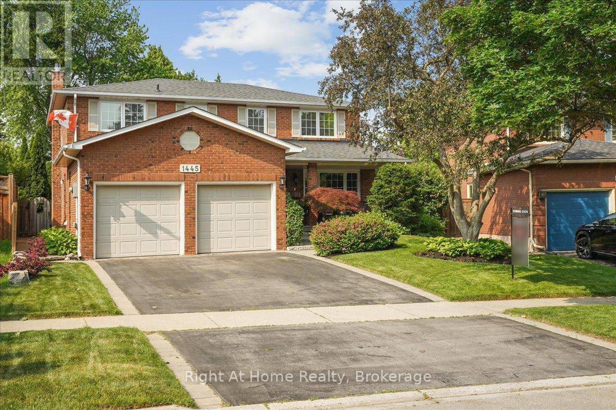 Oakville (fa Falgarwood), ON L6H3G9,1445 GOLDEN MEADOW TRAIL