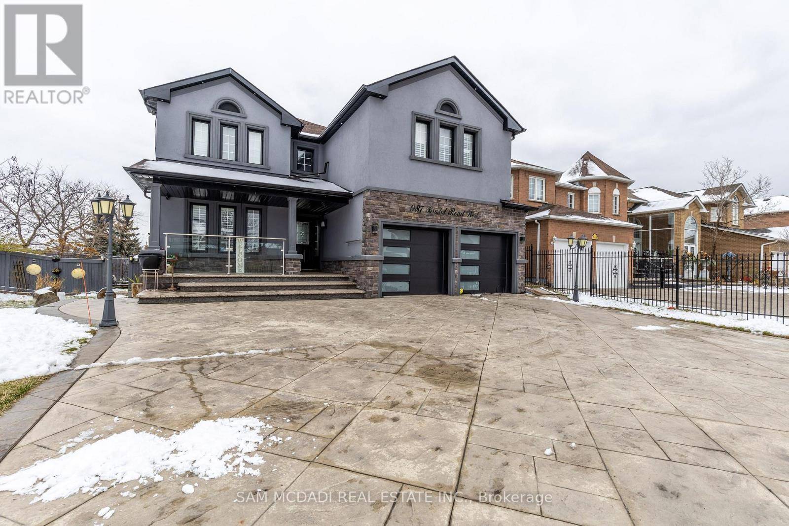 Mississauga (east Credit), ON L5V2N9,987 Bristol RD West #Bsmt-Rm2