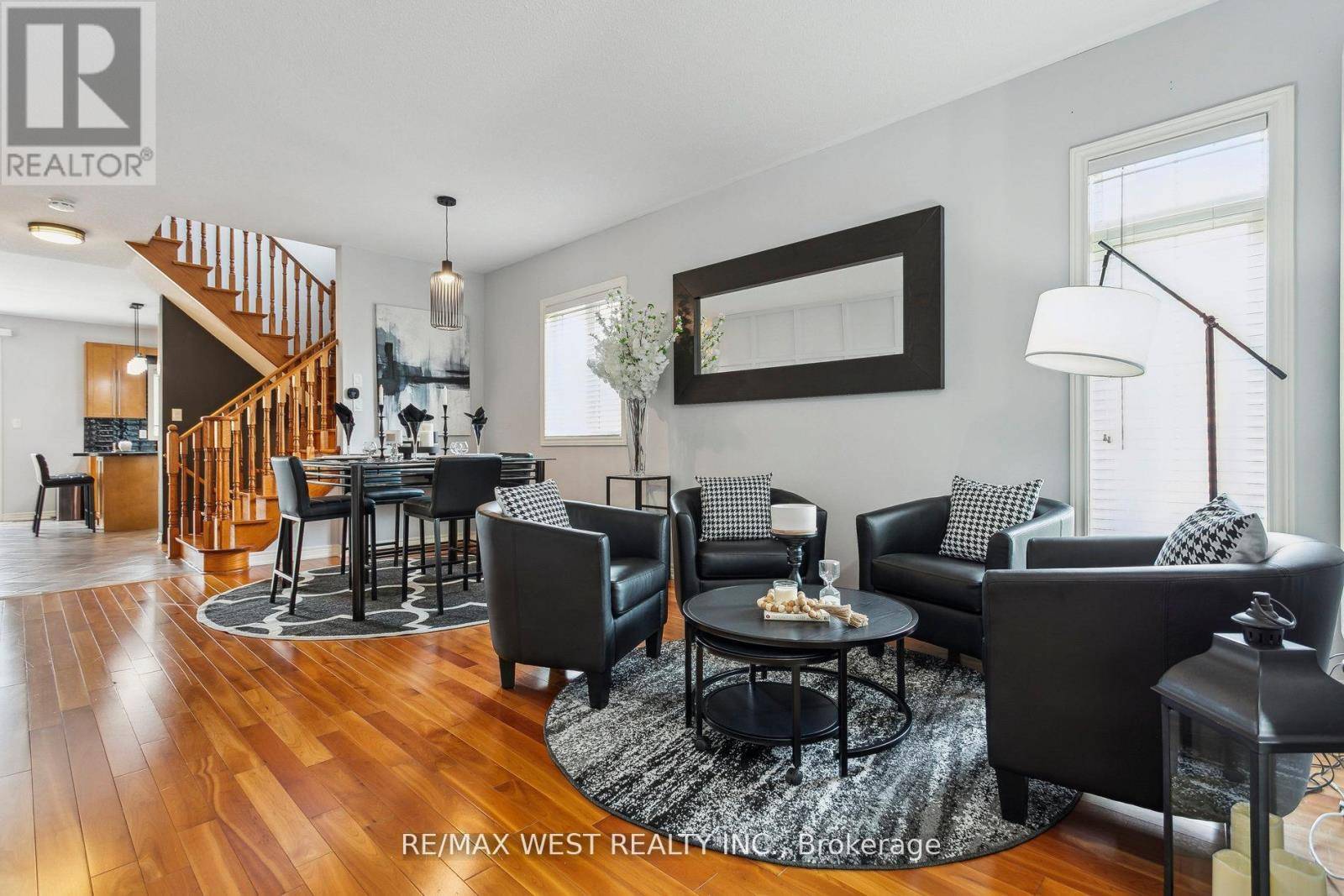 Brampton (sandringham-wellington), ON L6R0P7,14 KISTLER STREET