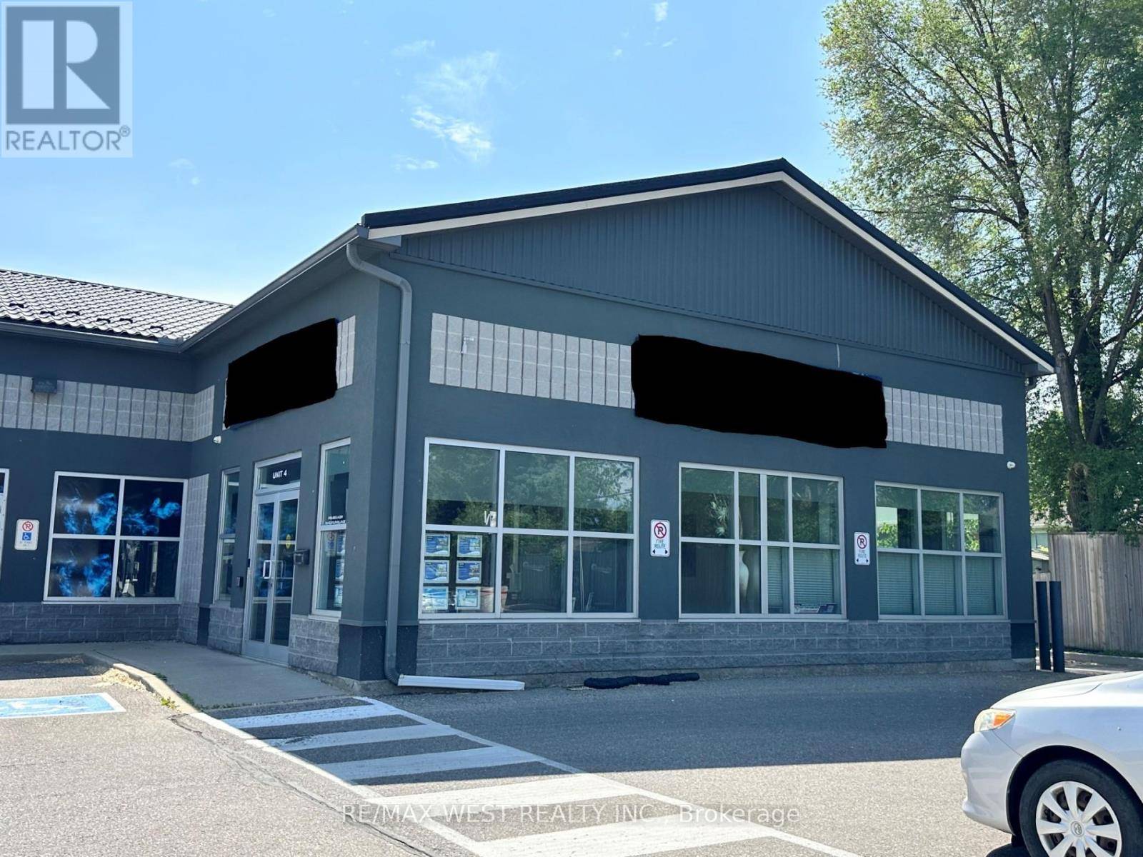 Halton Hills (georgetown), ON L7G4A6,158 Guelph ST #4