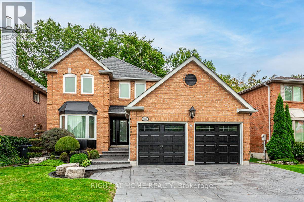 Mississauga (erin Mills), ON L5L4T6,3655 LOYALIST DRIVE