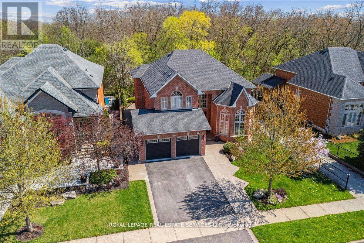 Oakville (ga Glen Abbey), ON L6M3C7,2317 CARPENTERS CIRCLE