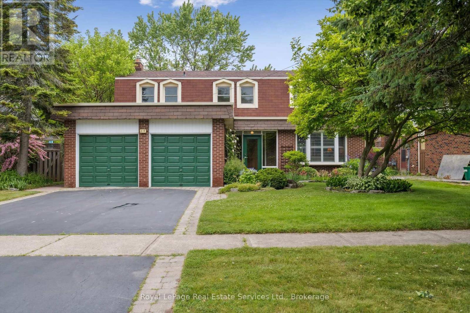 Oakville (sw Southwest), ON L6L5H3,219 SPRING GARDEN ROAD
