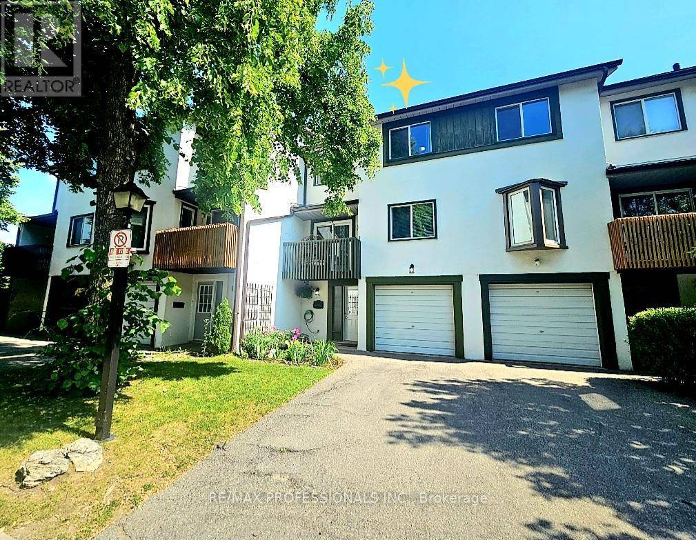 Mississauga (meadowvale), ON L5N1V5,2651 Aquitaine AVE #40