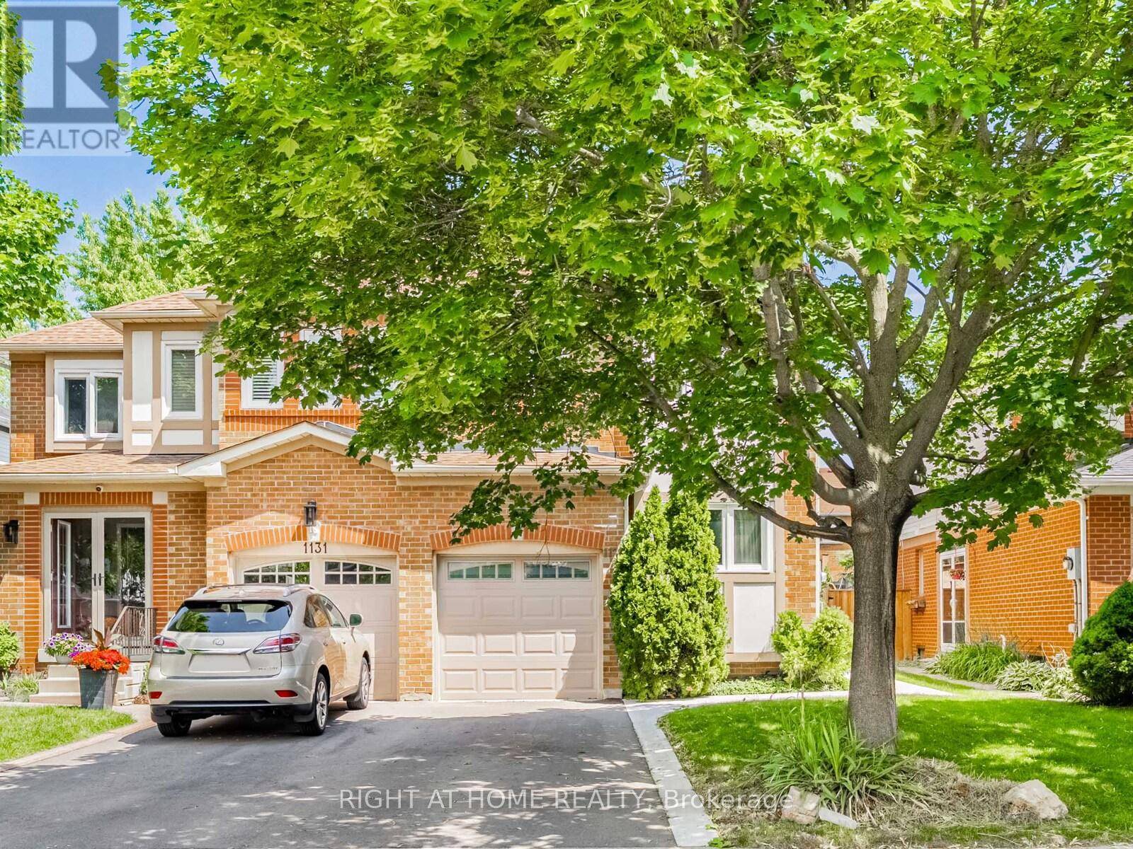 Oakville (cv Clearview), ON L6J7P2,1129 BEECHNUT ROAD