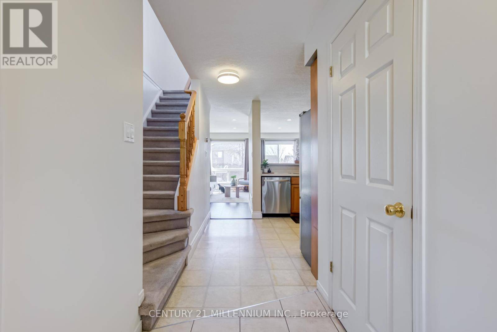 Orangeville, ON L9W5E5,127 BISCAYNE CRESCENT