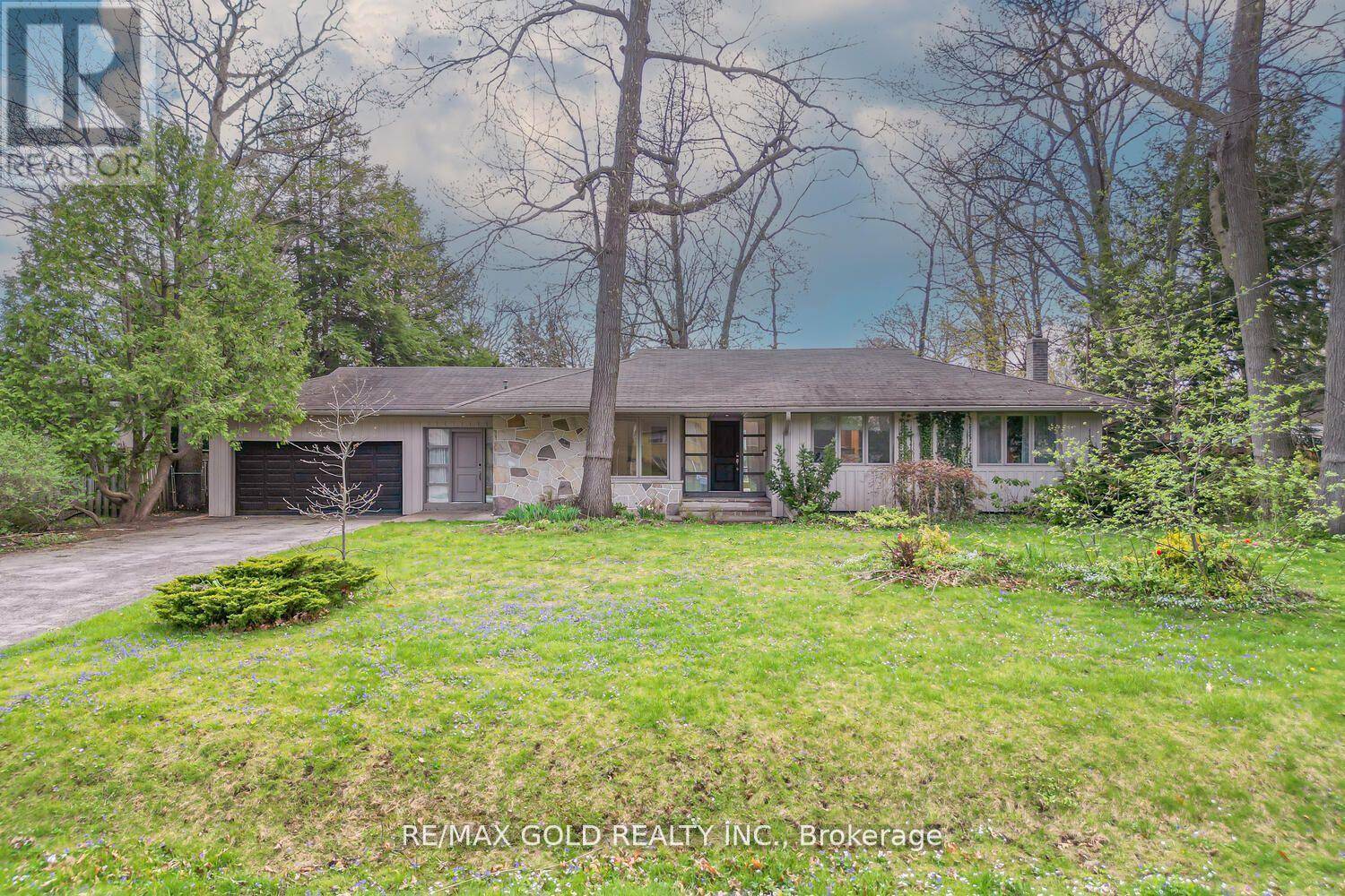 Mississauga (lorne Park), ON L5J3C7,1534 RANDOR DRIVE