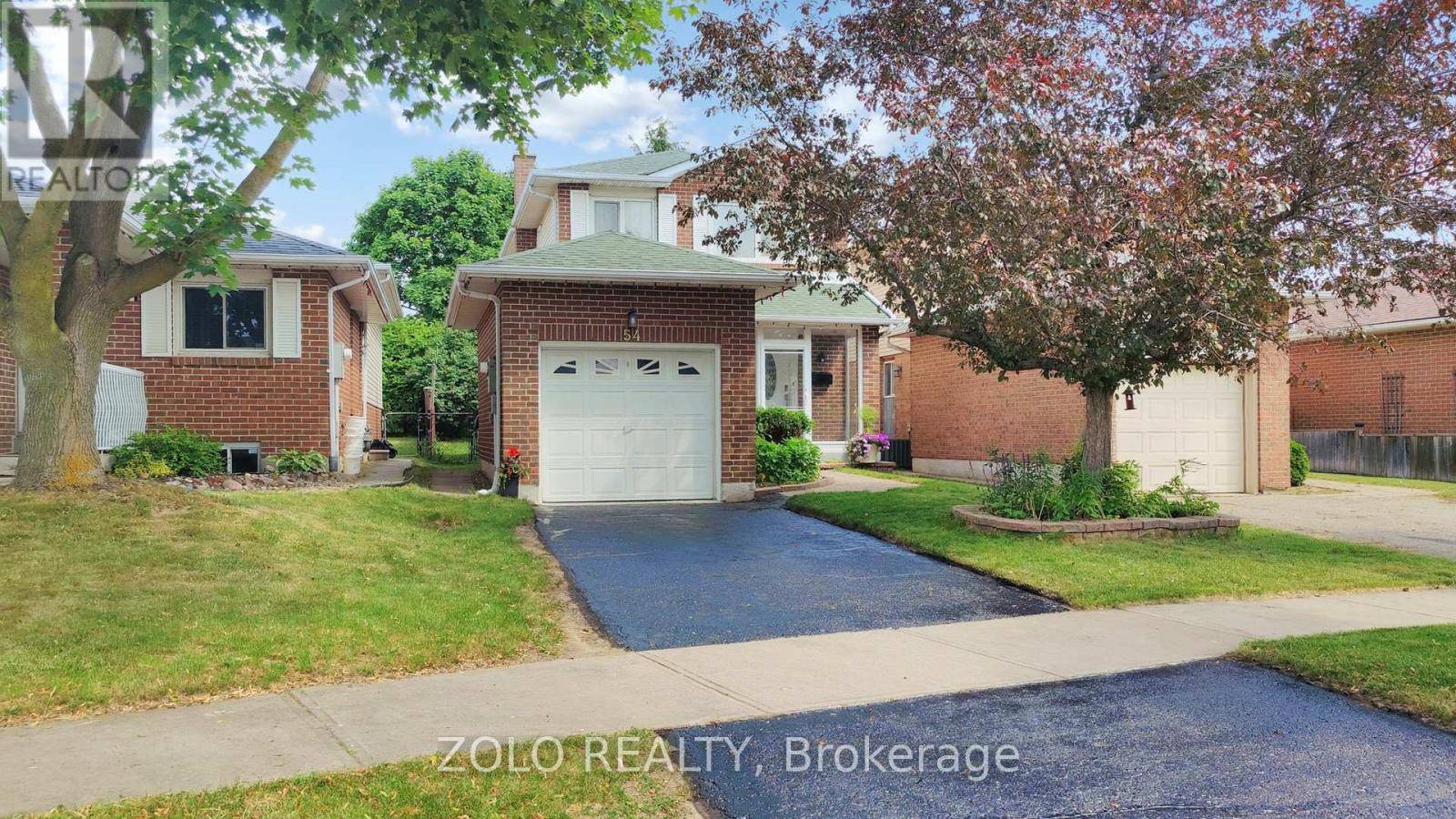 Brampton (heart Lake West), ON L6Z2B3,54 LUMINOUS COURT