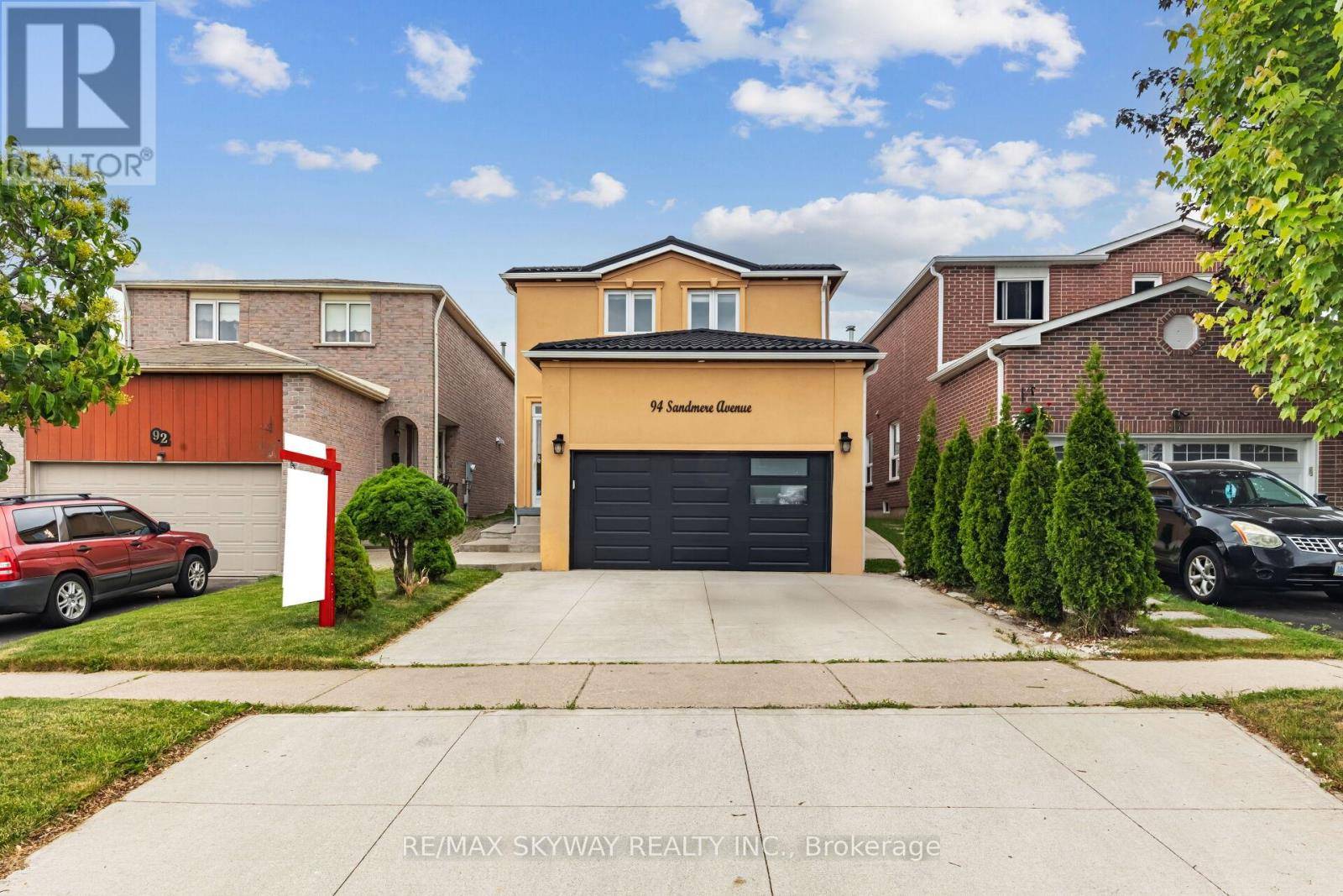 Brampton (heart Lake West), ON L6Z3Z9,94 SANDMERE AVENUE