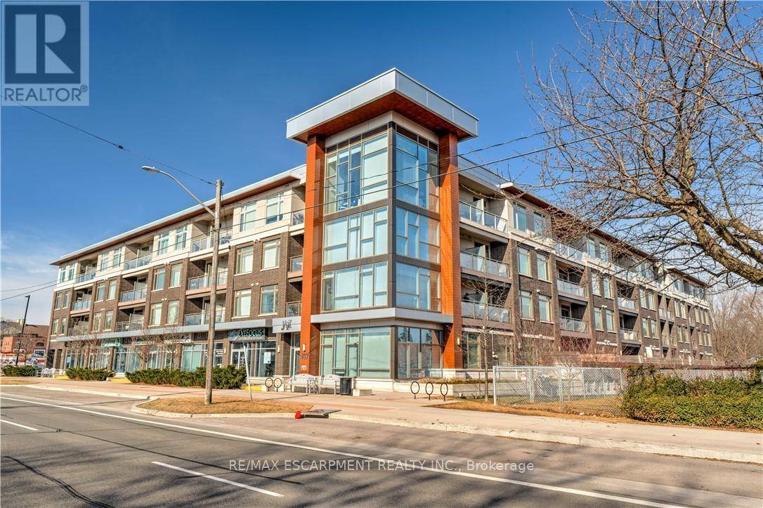 Burlington (lasalle), ON L7T0B8,457 Plains RD East #110
