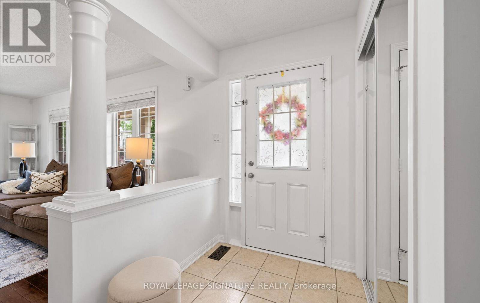 Milton (ha Harrison), ON L9T7B9,981 MCTRACH CRESCENT