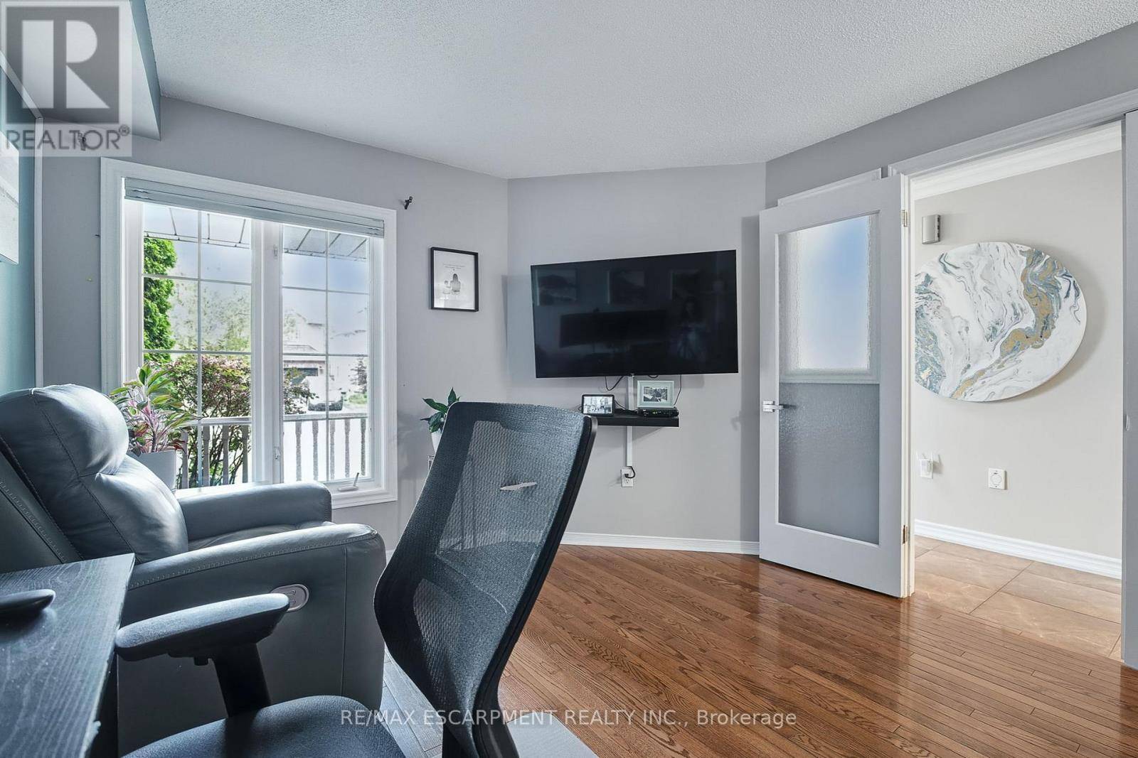 Burlington (tansley), ON L7M4L2,4102 BIANCA FOREST DRIVE