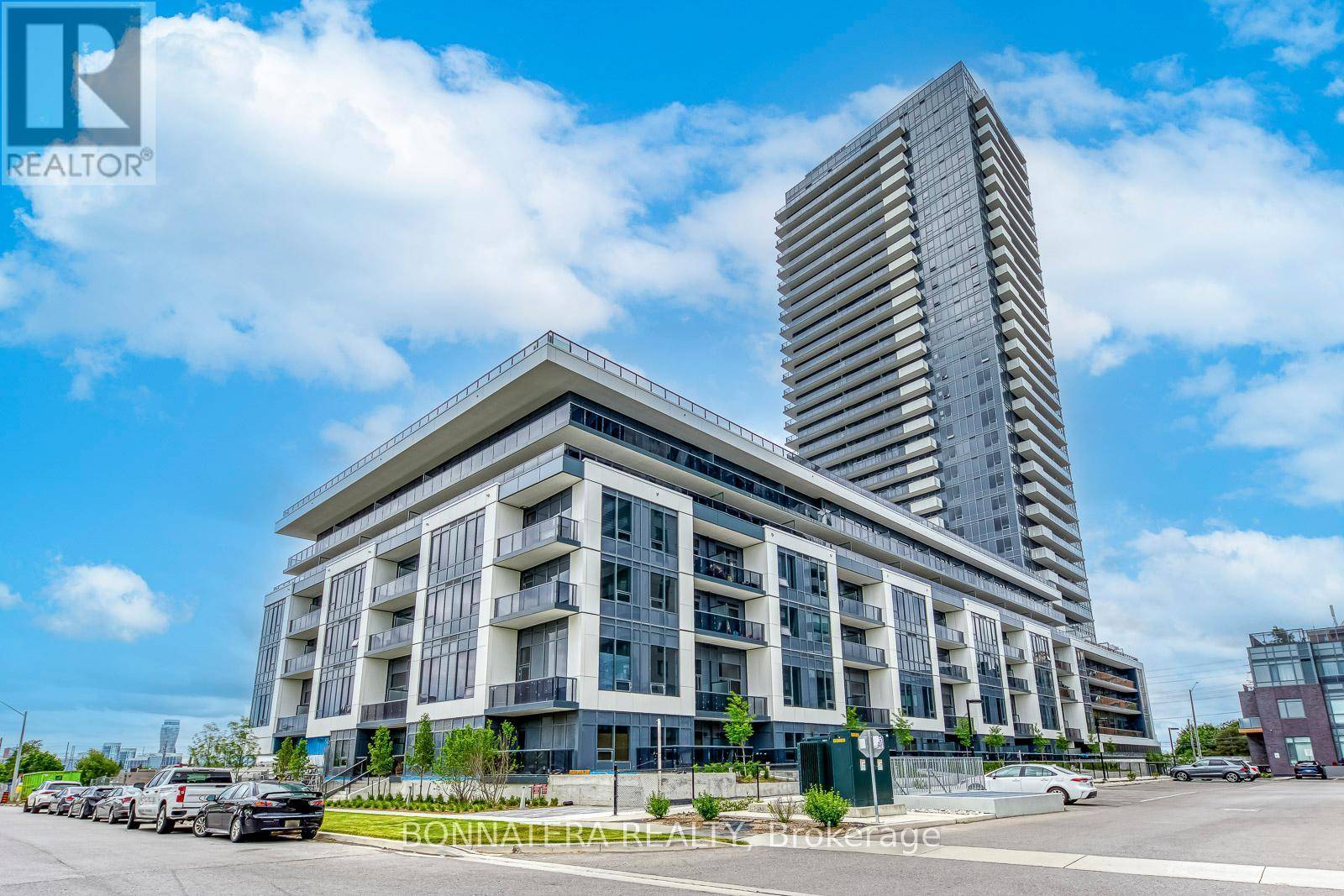 Mississauga (hurontario), ON L4Z0C9,5105 Hurontario ST #810