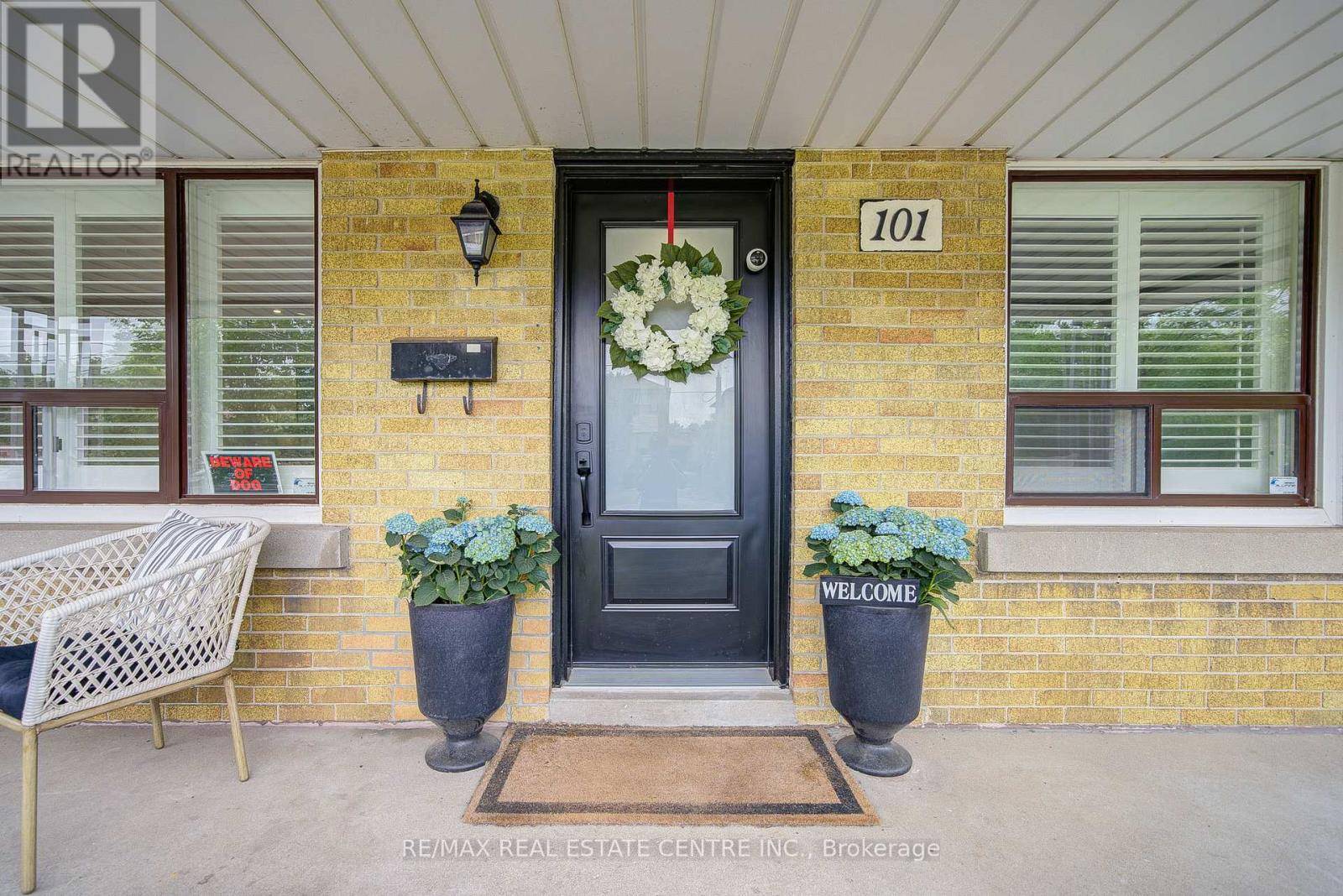 Toronto (downsview-roding-cfb), ON M3K1M2,101 HOME ROAD