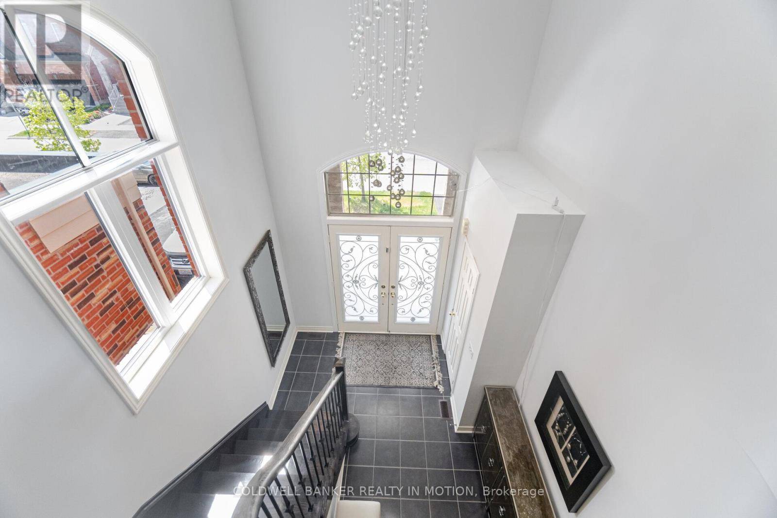 Milton (ha Harrison), ON L9T8P8,474 CEDRIC TERRACE