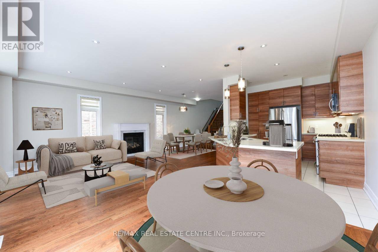 Brampton (bram East), ON L6P4A4,49 HONEYVIEW TRAIL
