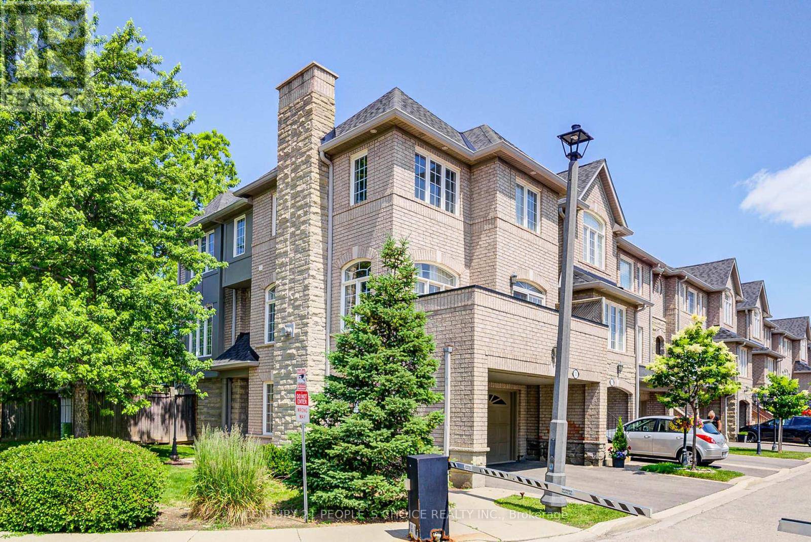 Mississauga (hurontario), ON L5R4G2,485 Bristol RD North #12