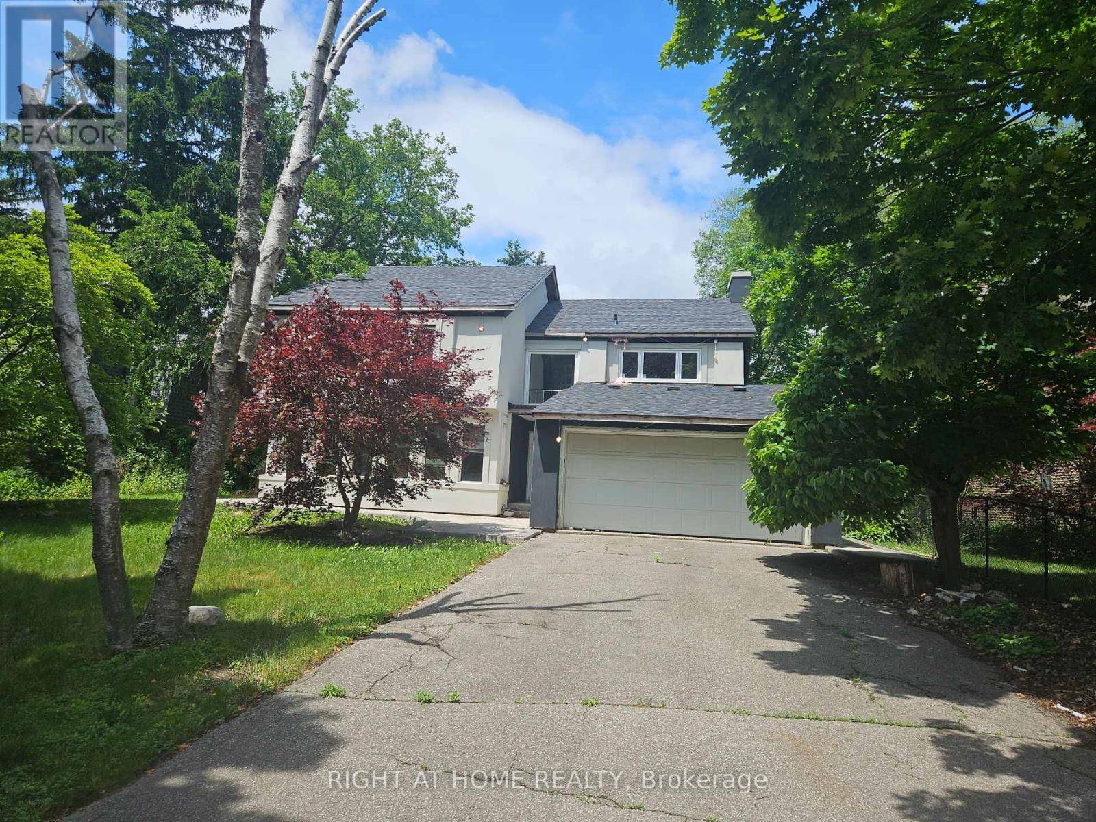 Mississauga (lorne Park), ON L5J4E9,1715 MEDALLION COURT
