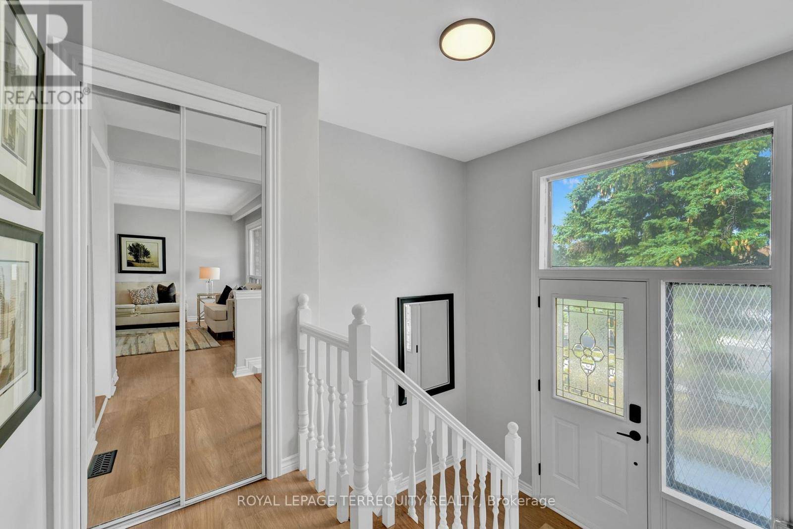 Toronto (glenfield-jane Heights), ON M3N2B6,39 PICARO DRIVE
