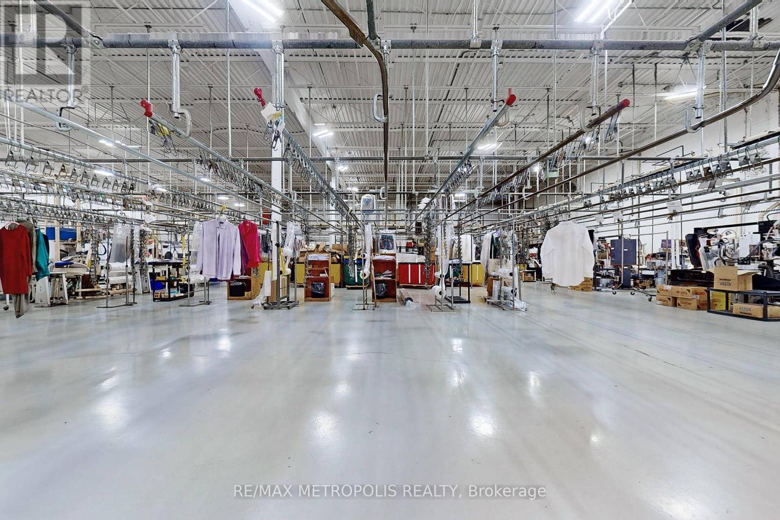 Mississauga (western Business Park), ON L5L4L4,3185 Unity DR #3