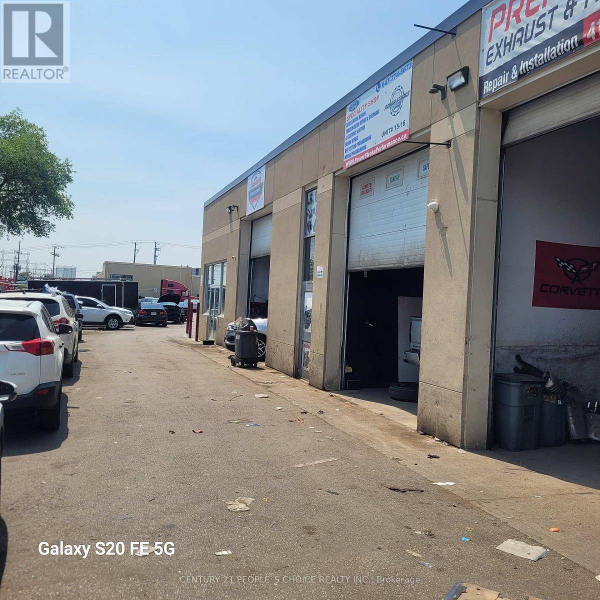 Toronto (west Humber-clairville), ON M9V1C2,1776 Albion RD #U15,16