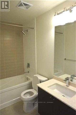 Mississauga (city Centre), ON L5B0J7,4011 Brickstone Mews #1606