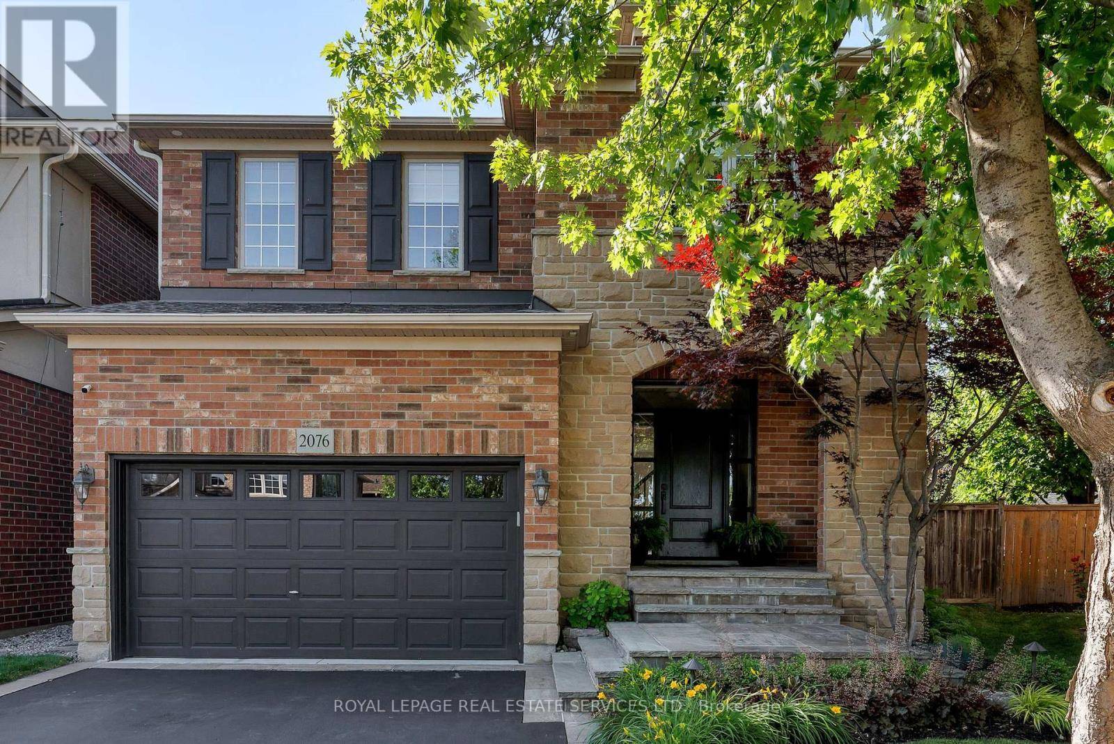 Oakville (bc Bronte Creek), ON L6M5E2,2076 ROCHESTER CIRCLE