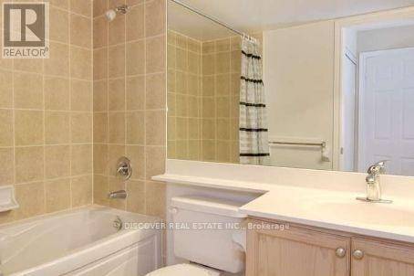 Mississauga (city Centre), ON L5B4P5,3888 Duke Of York BLVD #1631