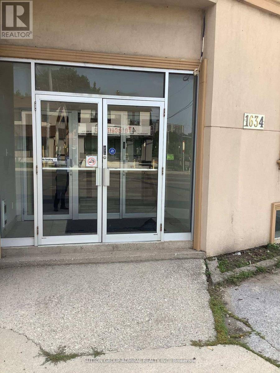 Toronto (weston), ON M9N1T9,1634 WESTON ROAD W