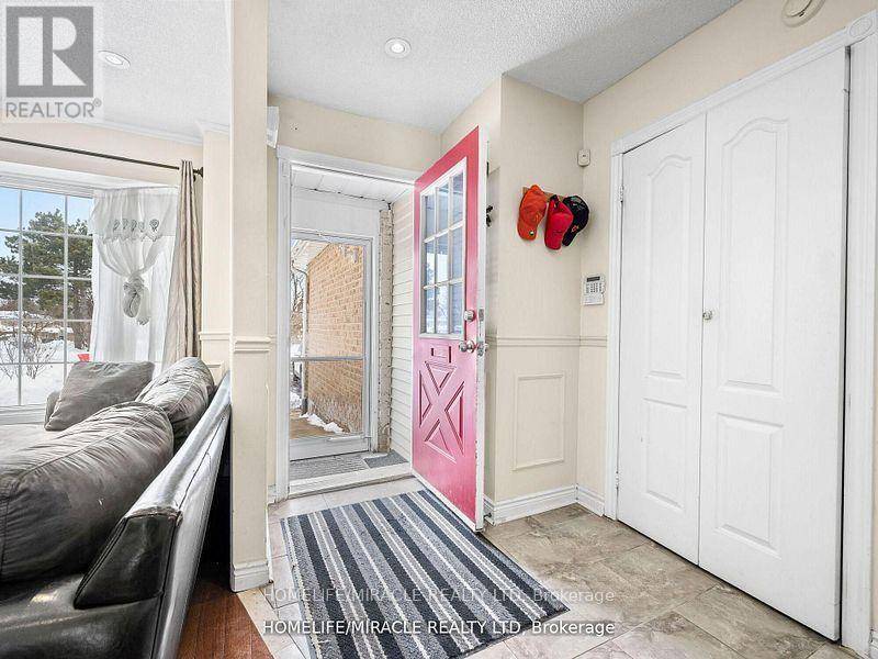 Mississauga (meadowvale), ON L5N3G5,3124 PATRICK CRESCENT