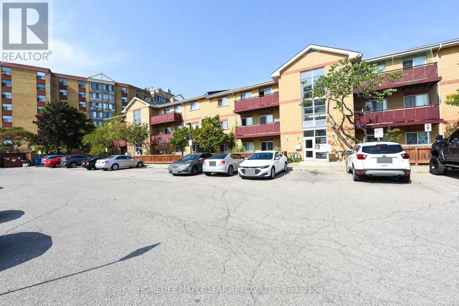 Mississauga (hurontario), ON L4Z4C1,211 Forum DR #107B