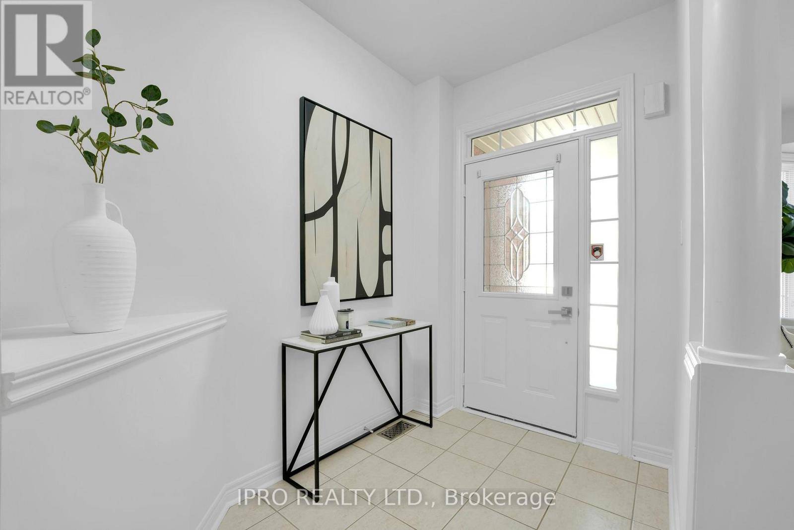 Brampton (bram West), ON L6Y5J2,7 MILLHOUSE MEWS