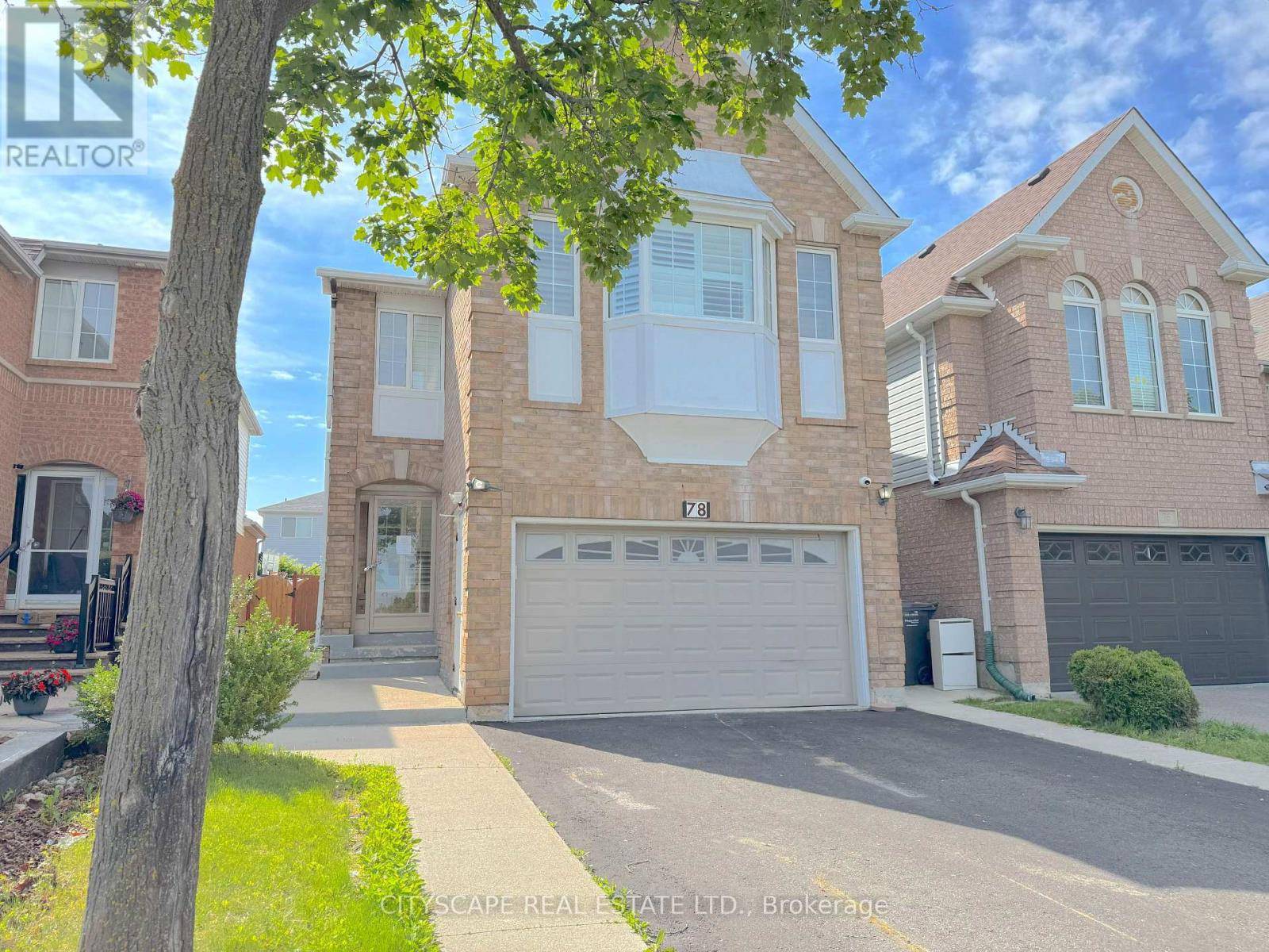 Brampton (sandringham-wellington), ON L6R1X2,78 LARKSPUR ROAD