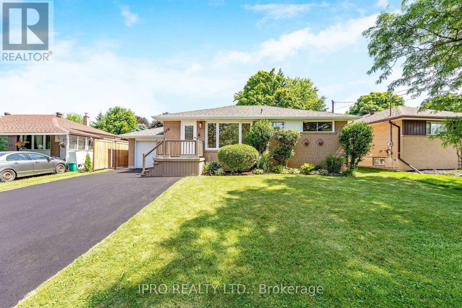 Halton Hills (georgetown), ON L7G4C5,119 DELREX BOULEVARD