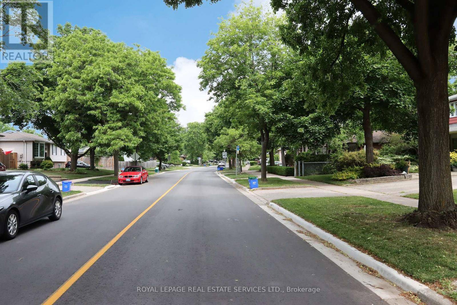 Oakville (wo West), ON L6L2H2,2482 BRIDGE ROAD