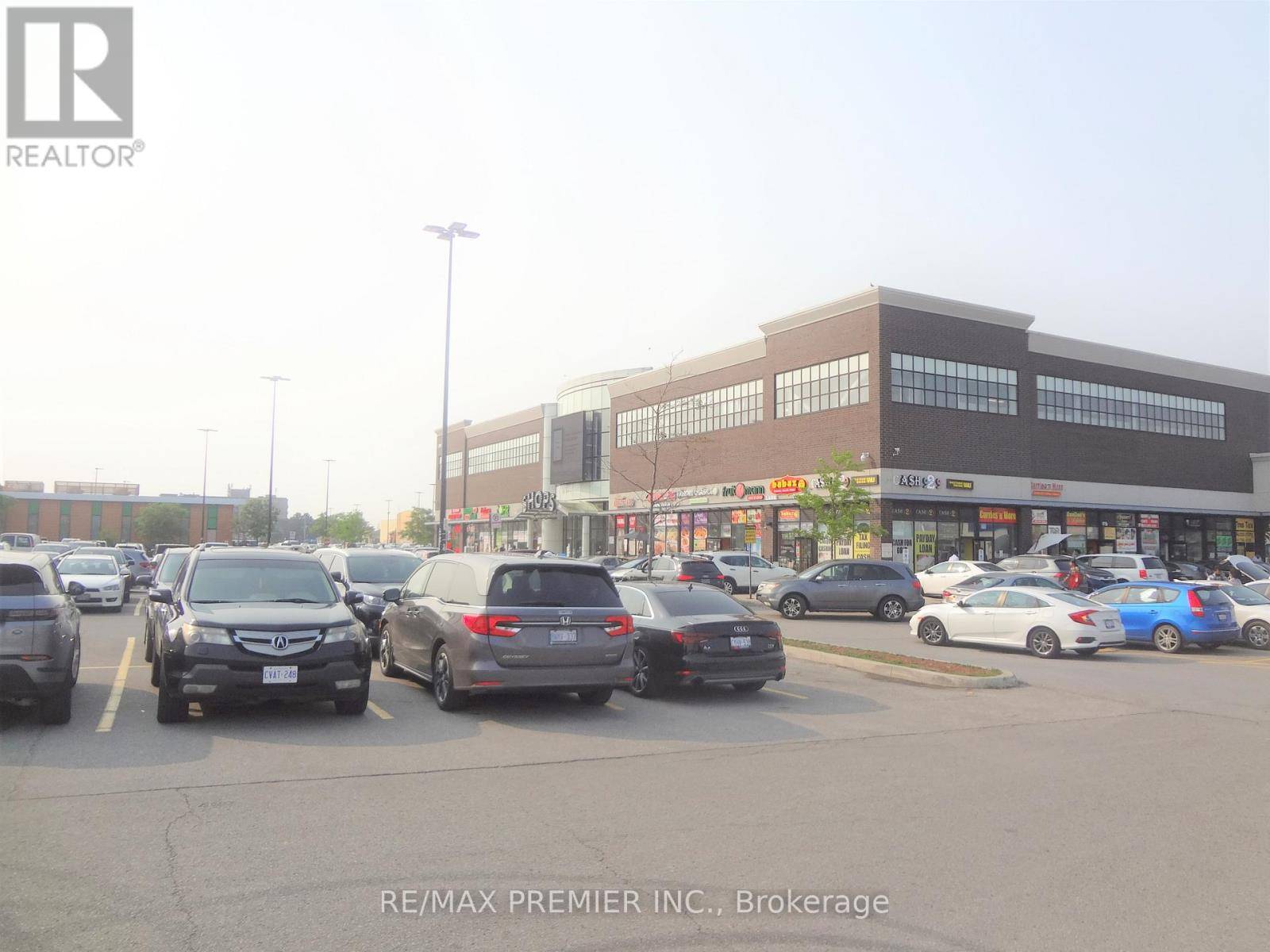Mississauga (malton), ON L4T2T9,7215 Goreway DR #2C08