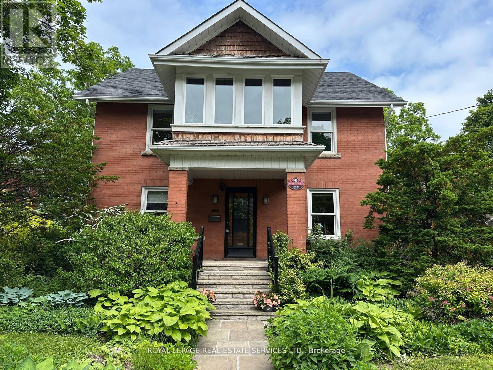 Brampton (downtown Brampton), ON L6W1Y4,32 WELLINGTON STREET E