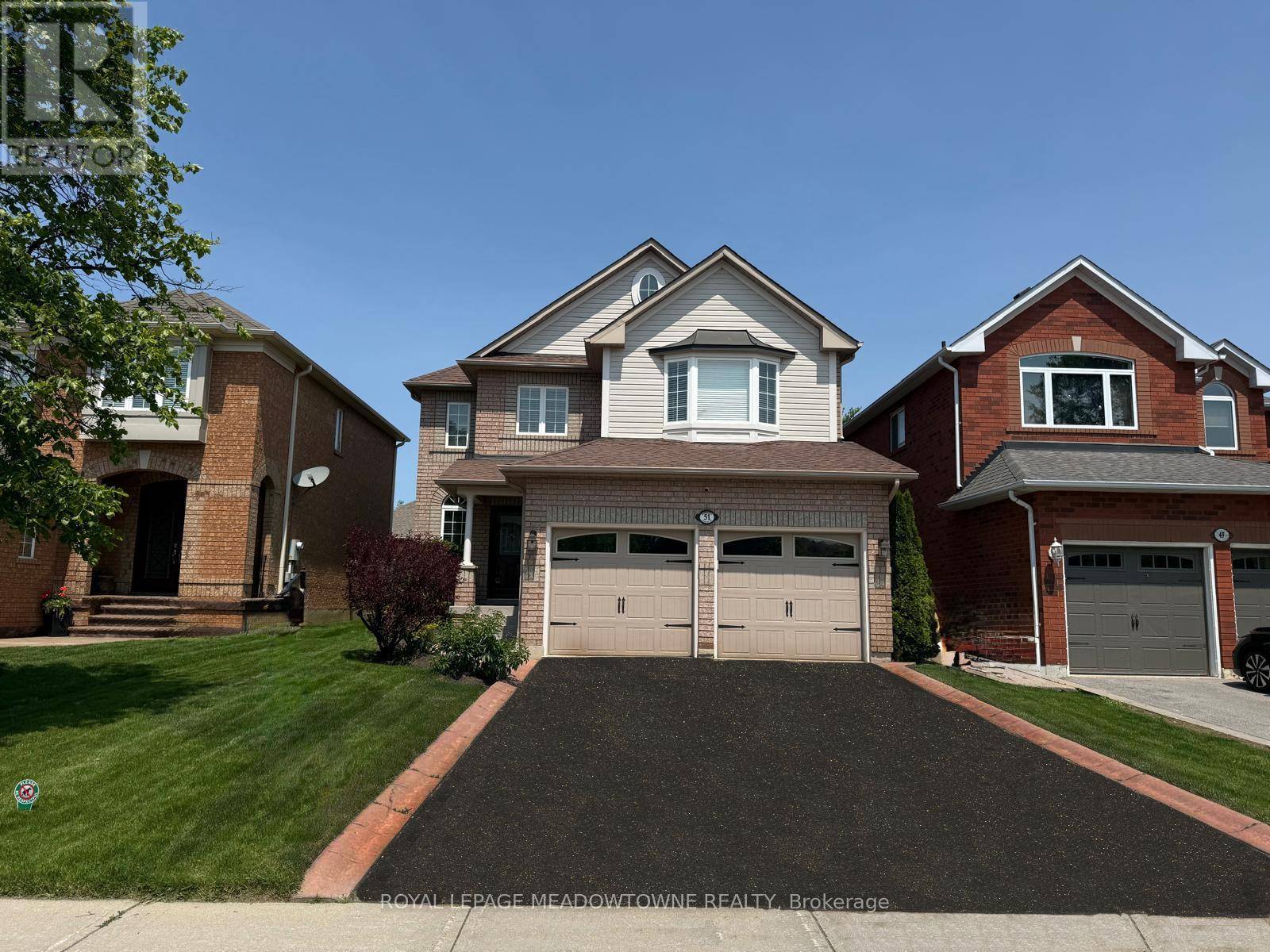Brampton (snelgrove), ON L7A1K3,51 ROBERTSON DAVIES DRIVE