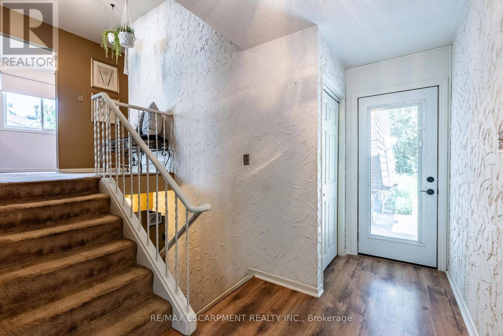 Burlington (mountainside), ON L7P2V9,1515 BRENNER CRESCENT