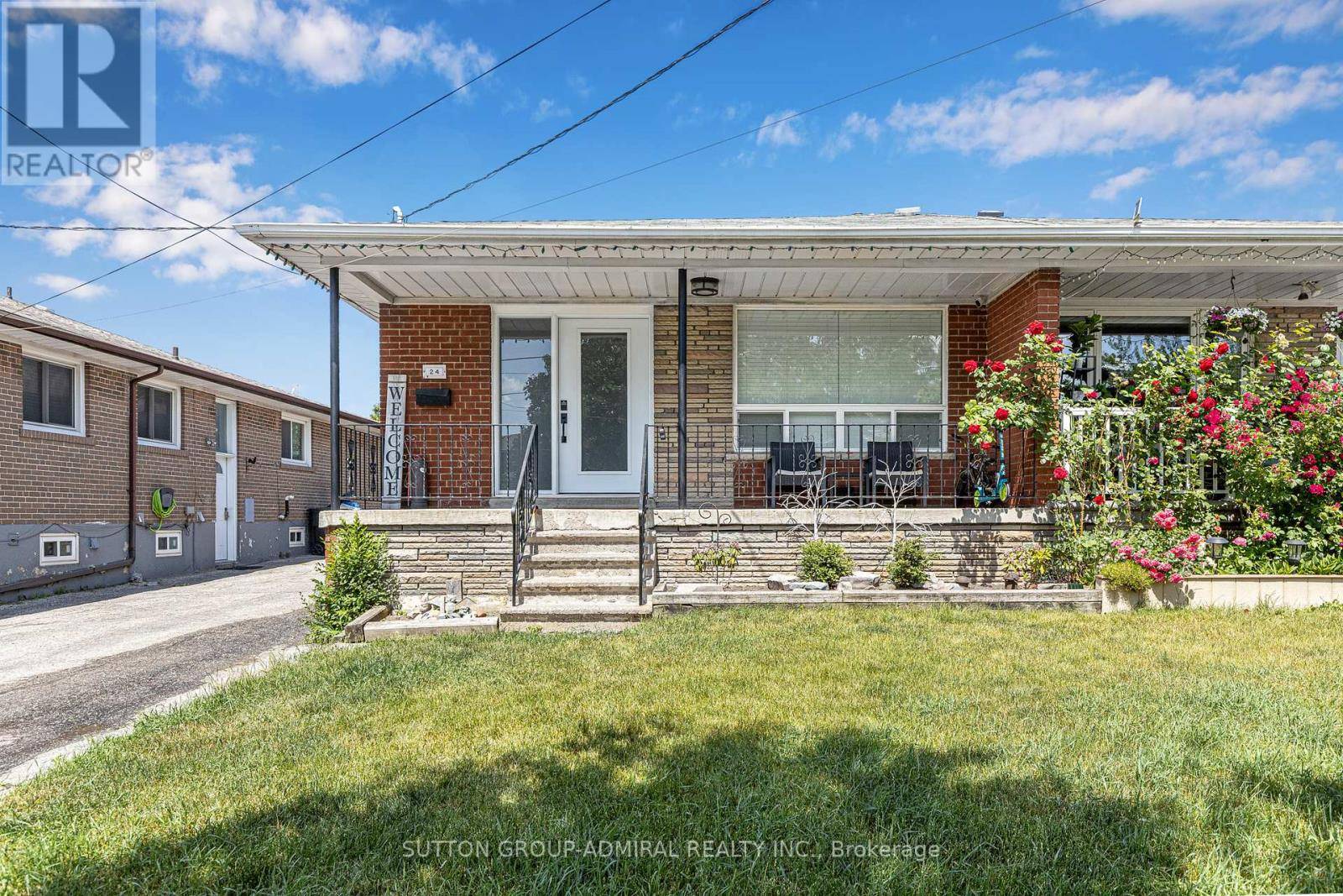 Toronto (york University Heights), ON M3J1V8,24 HUCKNALL ROAD