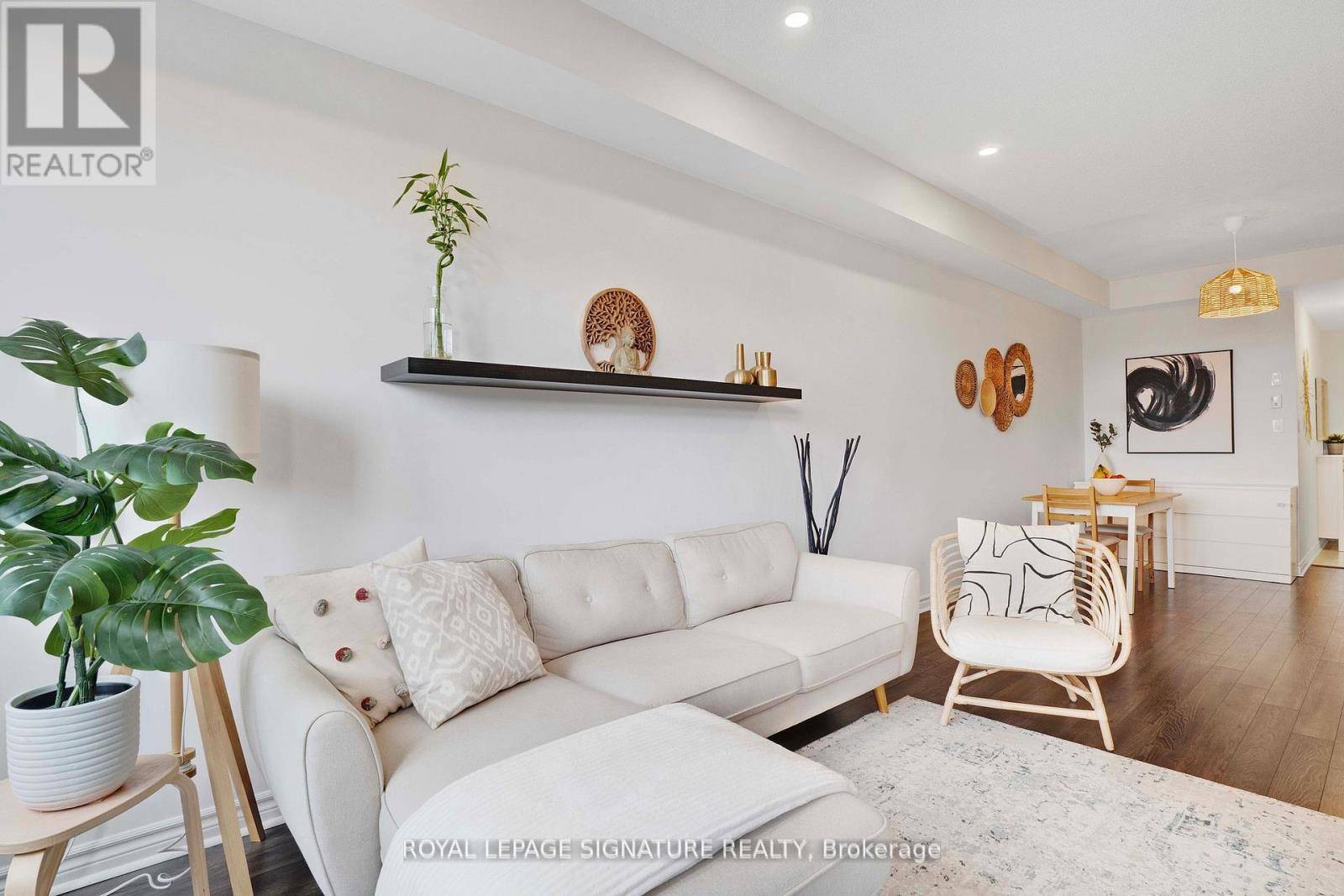 Oakville (wm Westmount), ON L6M0X6,2420 Baronwood DR #26-02