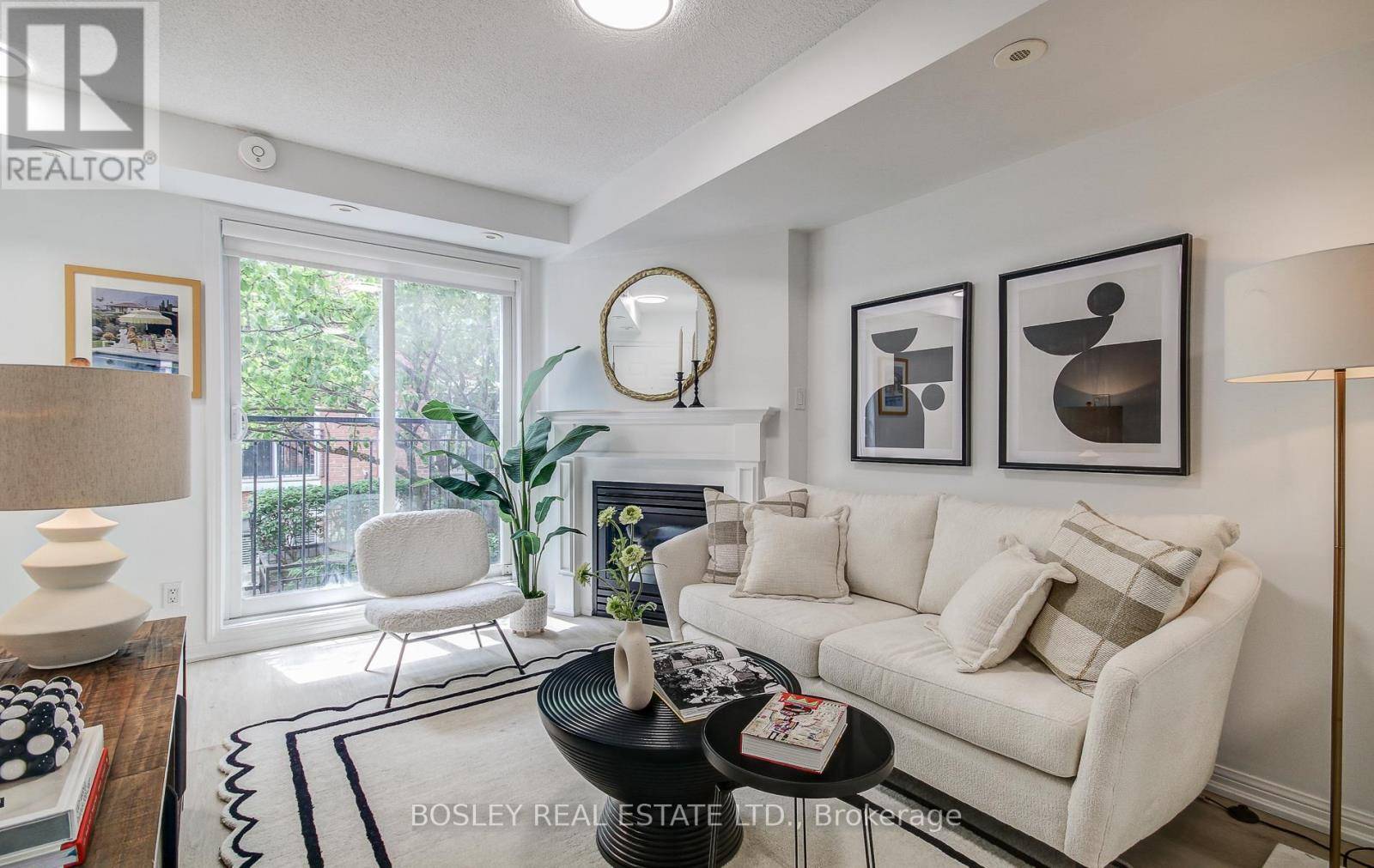 Toronto (south Parkdale), ON M6K1X2,18 Laidlaw ST #1018