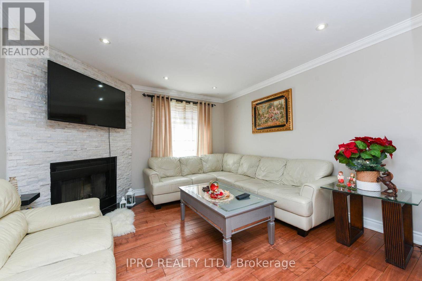 Mississauga (hurontario), ON L5R2X4,5136 PALOMAR CRESCENT