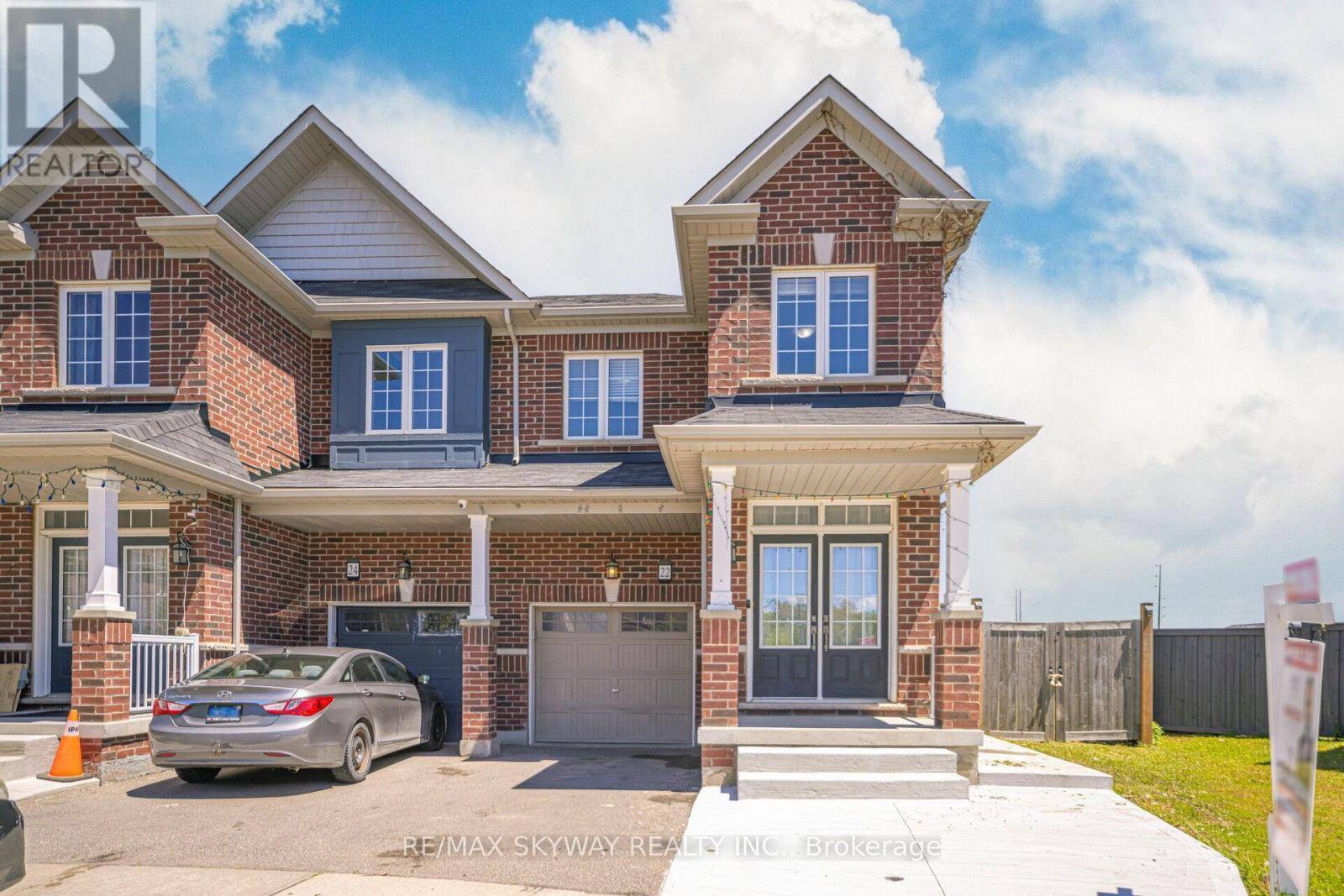 Brampton (northwest Brampton), ON L7A4K6,22 EDSEL ROAD