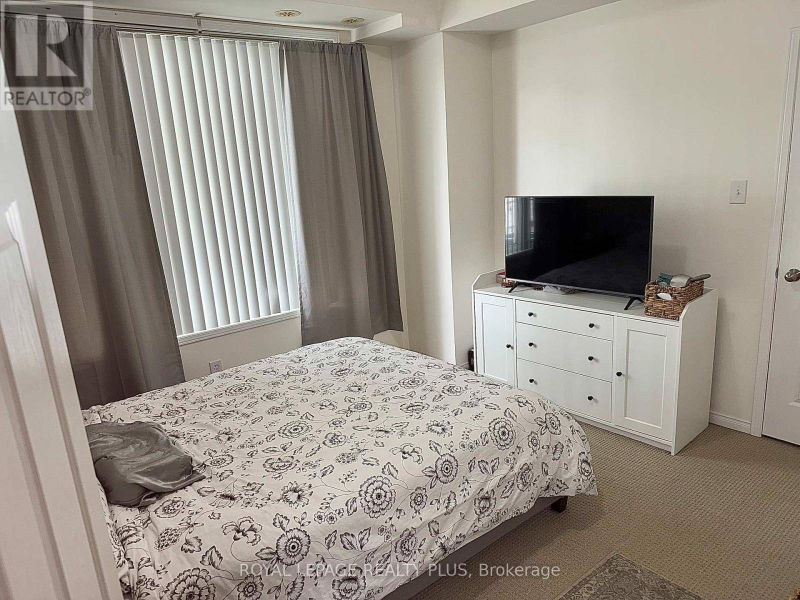 Mississauga (churchill Meadows), ON L5M0P3,3015 Destination DR #5